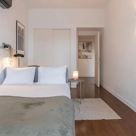Classy 3bdr By Lovelystay Lisboa