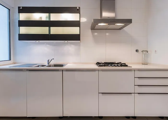 Classy 3bdr By Lovelystay Lisboa