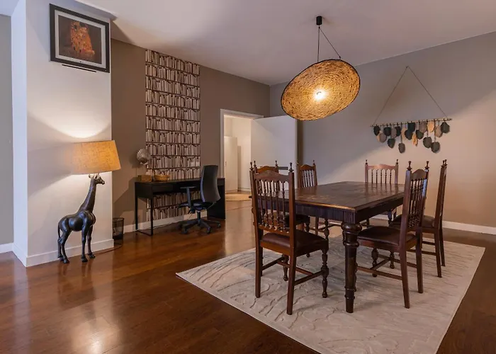 Classy 3bdr By Lovelystay Apartman *